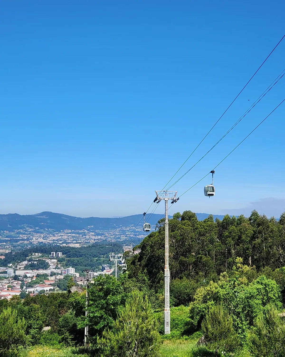 Cable car above the hillside at Penha in Guimarães